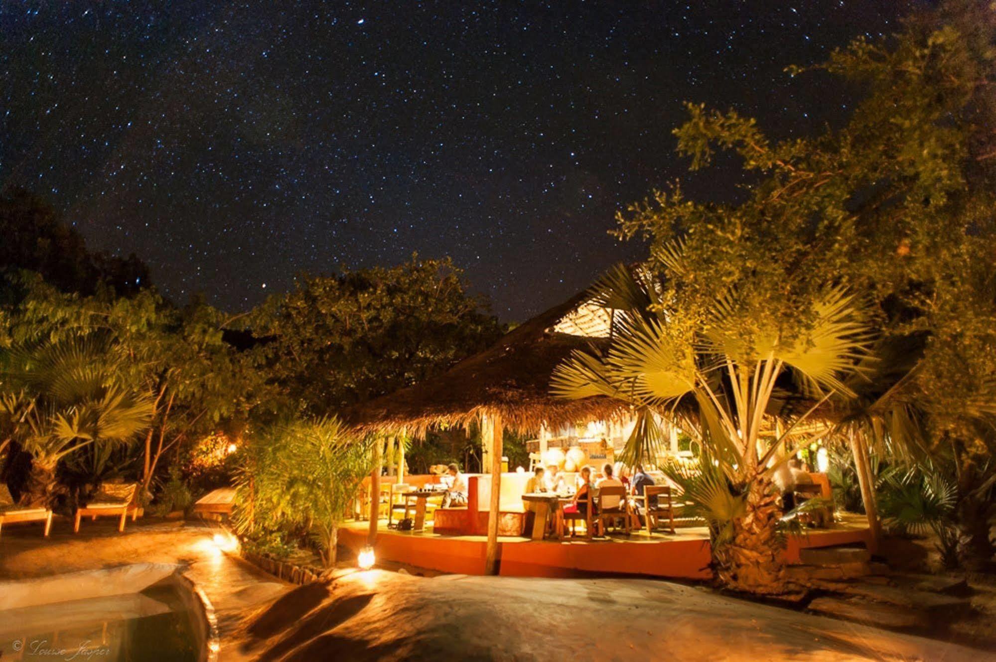 Iharana Bush Camp Hotel Antsiranana Luaran gambar